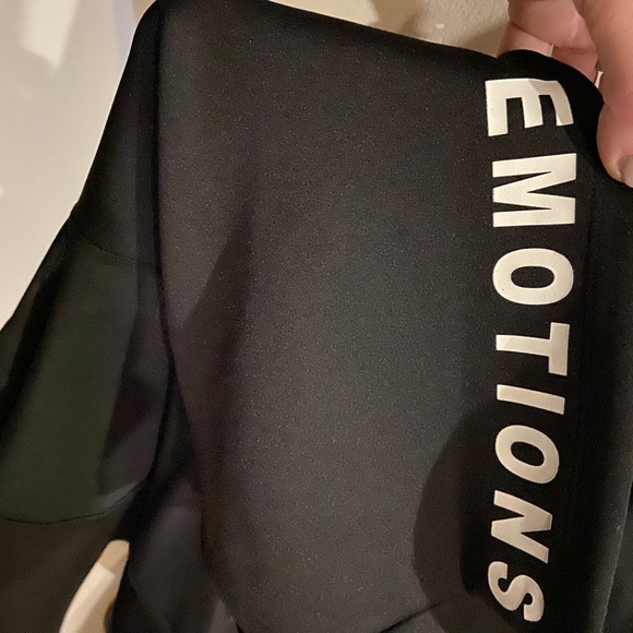 F21 crop black sweater - Picture 3 of 3